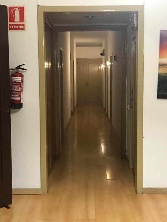 Hostal Muntaner Barcelone Extérieur photo